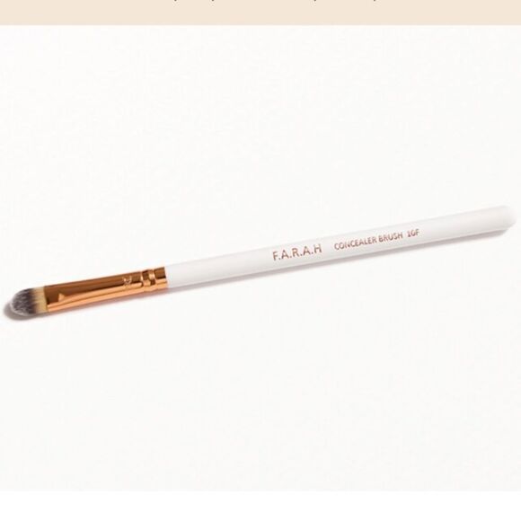 NWT F.A.R.A.H. Concealer Brush 10F Rose Gold - Picture 1 of 4